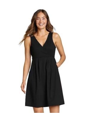 Eddie Bauer Aster Dress in Black Women’s Size Small